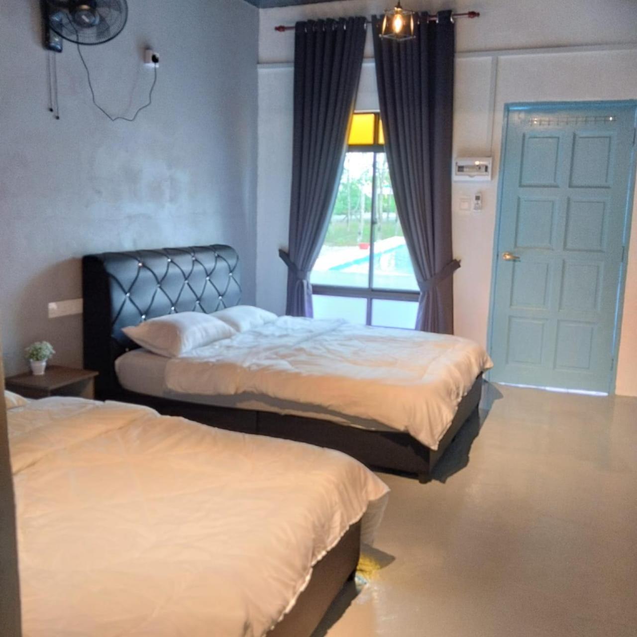 Adana Homestay & Pool Kangar Kültér fotó